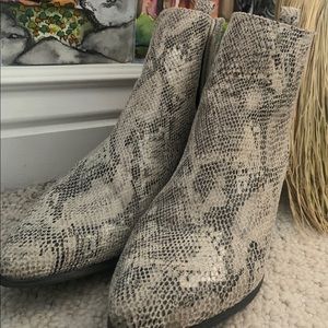 Gimmicks snake skin ankle bootie